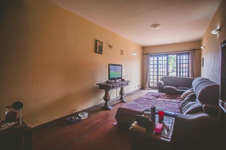 Casa à venda com 135m², 3 quartos e 2 vagasSala de Estar