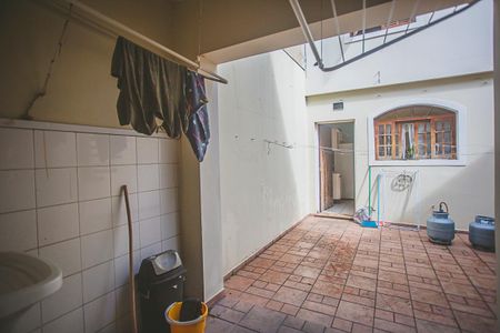 Casa à venda com 135m², 3 quartos e 2 vagasÁrea de Serviço