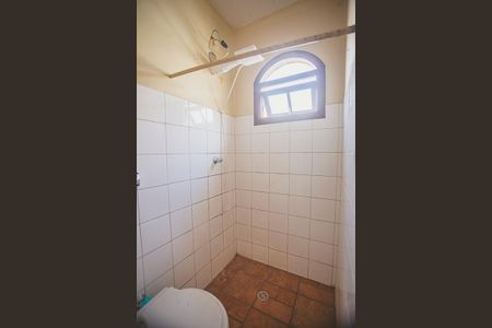 Casa à venda com 135m², 3 quartos e 2 vagasBanheiro de serviço