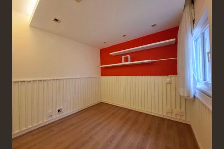 Casa à venda com 340m², 7 quartos e 1 vagaQuarto 4