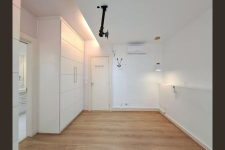 Casa à venda com 340m², 7 quartos e 1 vagaSuíte 