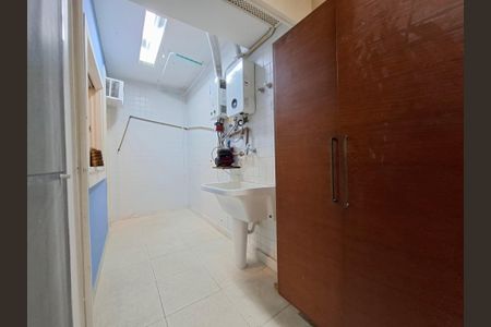 Casa à venda com 340m², 7 quartos e 1 vagaÁrea de serviço 