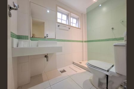 Casa à venda com 340m², 7 quartos e 1 vagaBanheiro 