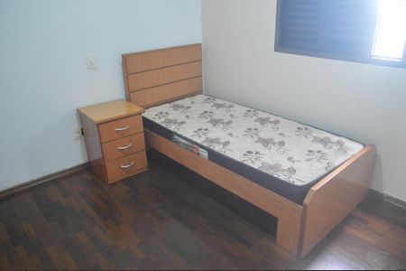 Apartamento à venda com 130m², 3 quartos e 2 vagasQuarto 2