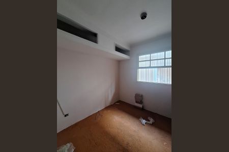 Casa à venda com 900m², 4 quartos e 4 vagasQuarto 1