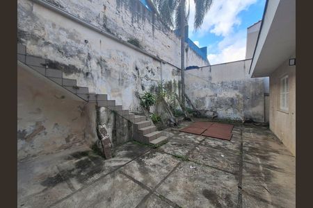 Casa à venda com 900m², 4 quartos e 4 vagasQuintal