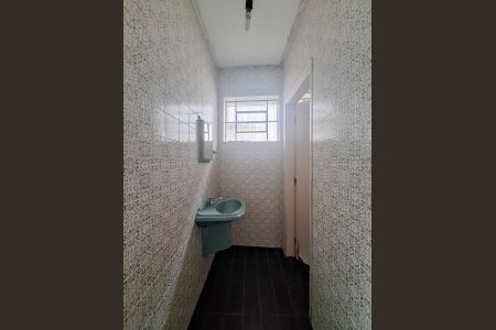 Casa à venda com 900m², 4 quartos e 4 vagasLavabo