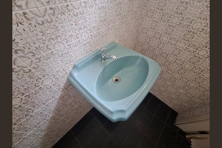 Casa à venda com 900m², 4 quartos e 4 vagasLavabo