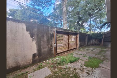 Casa à venda com 900m², 4 quartos e 4 vagasEntrada