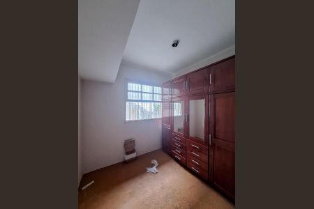 Casa à venda com 900m², 4 quartos e 4 vagasQuarto 1