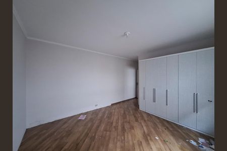 Casa à venda com 900m², 4 quartos e 4 vagasQuarto 2