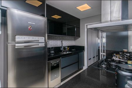 Apartamento à venda com 111m², 2 quartos e 2 vagas Apartamento à venda com 111m², 2 quartos e 2 vagasCozinha