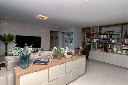 Apartamento à venda com 111m², 2 quartos e 2 vagas Apartamento à venda com 111m², 2 quartos e 2 vagasSala