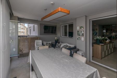 Apartamento à venda com 111m², 2 quartos e 2 vagas Apartamento à venda com 111m², 2 quartos e 2 vagasSacada