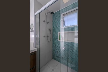 Apartamento à venda com 111m², 2 quartos e 2 vagas Apartamento à venda com 111m², 2 quartos e 2 vagasBanheiro Suíte 2