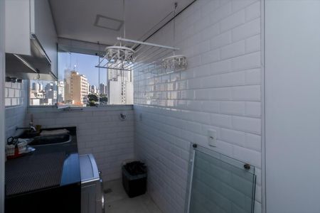 Apartamento à venda com 111m², 2 quartos e 2 vagas Apartamento à venda com 111m², 2 quartos e 2 vagasÁrea de Serviço