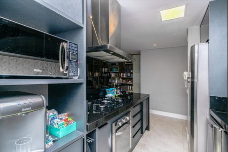 Apartamento à venda com 111m², 2 quartos e 2 vagas Apartamento à venda com 111m², 2 quartos e 2 vagasCozinha