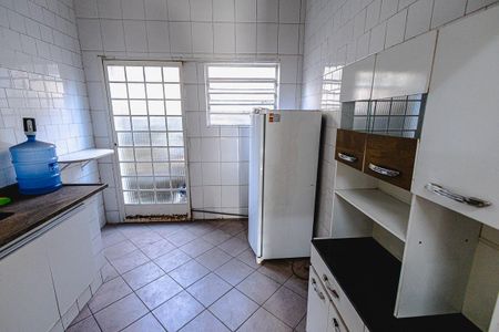 Casa à venda com 500m², 3 quartos e 2 vagasCozinha
