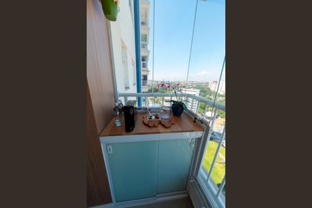 Studio para alugar com 45m², 1 quarto e 1 vaga Studio para alugar com 45m², 1 quarto e 1 vagaVaranda