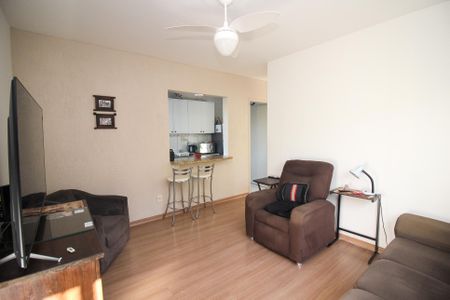 Apartamento à venda com 48m², 1 quarto e 1 vagaSala