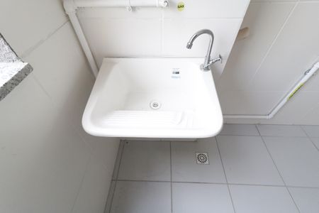 Apartamento à venda com 42m², 2 quartos e 1 vaga Apartamento à venda com 42m², 2 quartos e 1 vagaCozinha e Área de Serviço