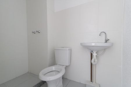 Apartamento à venda com 42m², 2 quartos e 1 vaga Apartamento à venda com 42m², 2 quartos e 1 vagaBanheiro