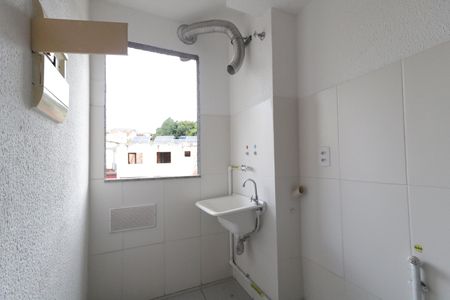 Apartamento à venda com 42m², 2 quartos e 1 vaga Apartamento à venda com 42m², 2 quartos e 1 vagaCozinha e Área de Serviço