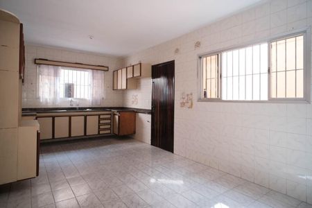 Casa à venda com 145m², 3 quartos e 2 vagasCozinha