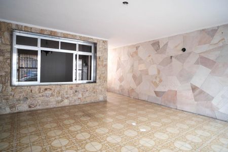 Casa à venda com 145m², 3 quartos e 2 vagasGaragem