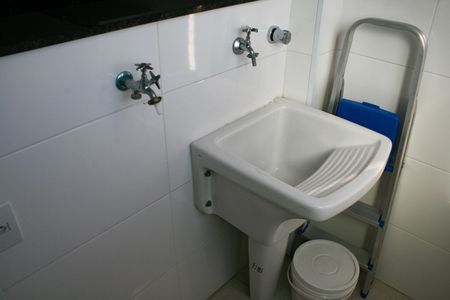 Apartamento para alugar com 73m², 2 quartos e 1 vagaÁrea de Serviço