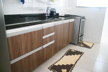 Apartamento para alugar com 73m², 2 quartos e 1 vagaCozinha