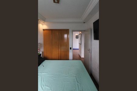 Apartamento à venda com 64m², 2 quartos e 2 vagasQuarto 2