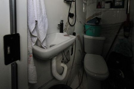 Apartamento à venda com 64m², 2 quartos e 2 vagasBanheiro de Serviço