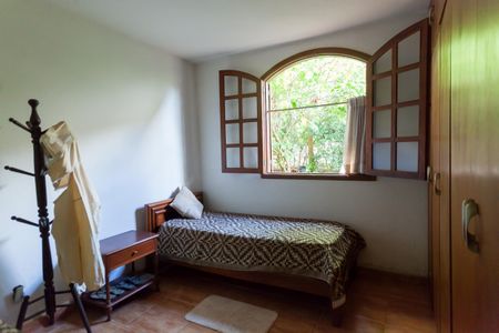 Casa de condomínio à venda com 250m², 4 quartos e 2 vagasQuarto 1