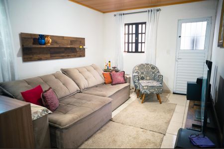 Casa para alugar com 150m², 3 quartos e 1 vaga Casa para alugar com 150m², 3 quartos e 1 vagaSala