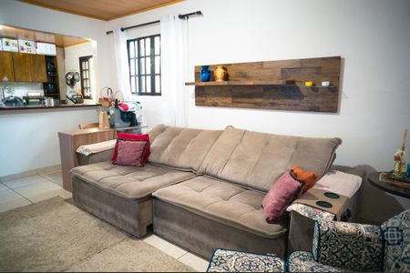 Casa para alugar com 150m², 3 quartos e 1 vaga Casa para alugar com 150m², 3 quartos e 1 vagaSala