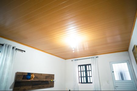 Casa para alugar com 150m², 3 quartos e 1 vaga Casa para alugar com 150m², 3 quartos e 1 vagaSala