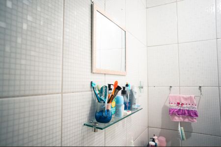 Casa para alugar com 150m², 3 quartos e 1 vaga Casa para alugar com 150m², 3 quartos e 1 vagaBanheiro Corredor