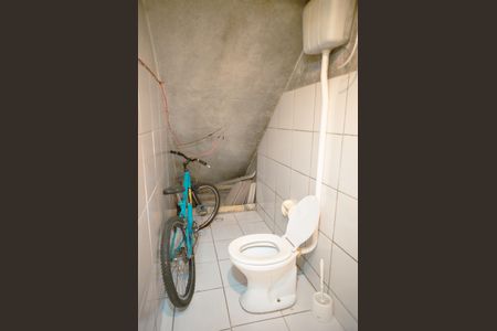 Casa para alugar com 150m², 3 quartos e 1 vaga Casa para alugar com 150m², 3 quartos e 1 vagaGaragem - Banheiro