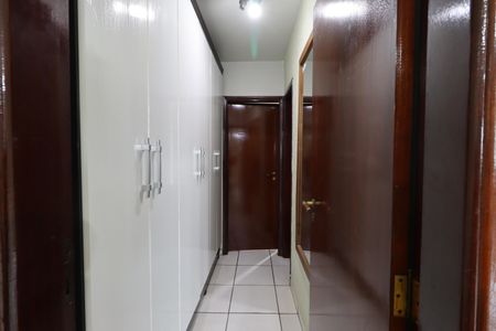 Apartamento para alugar com 64m², 1 quarto e 1 vagaRoupeiro