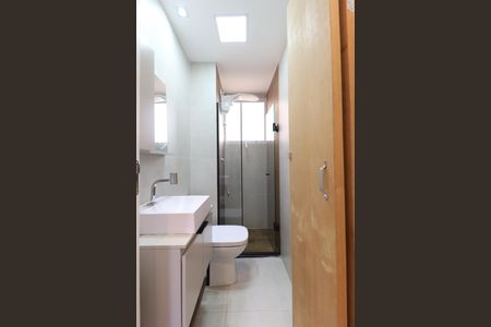 Apartamento para alugar com 41m², 2 quartos e sem vagaBanheiro