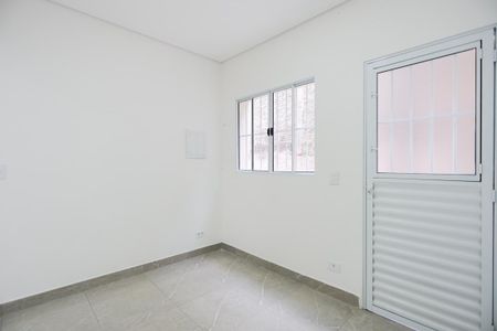 Casa para alugar com 80m², 2 quartos e 1 vaga Casa para alugar com 80m², 2 quartos e 1 vagaSala