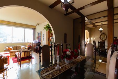 Apartamento à venda com 160m², 4 quartos e 2 vagas Apartamento à venda com 160m², 4 quartos e 2 vagasSala de Jantar