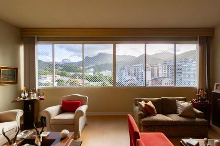 Apartamento à venda com 160m², 4 quartos e 2 vagas Apartamento à venda com 160m², 4 quartos e 2 vagasSala