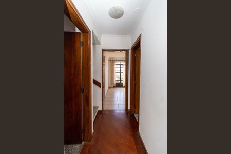Sala - Corredor de casa à venda com 3 quartos, 262m² em Vila Mazzei, São Paulo