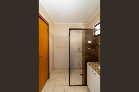 Casa à venda com 262m², 3 quartos e 2 vagasBanheiro da Suíte