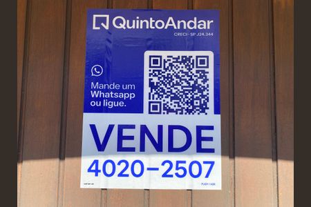 Casa à venda com 262m², 3 quartos e 2 vagasPlaca