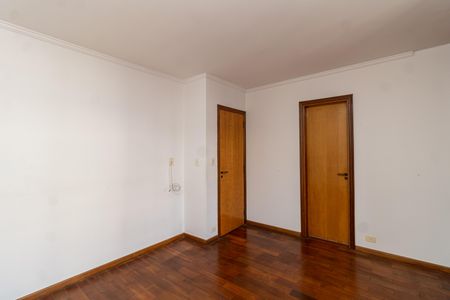 Casa à venda com 262m², 3 quartos e 2 vagasSuíte