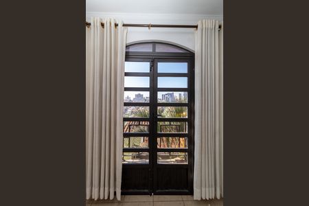 Sacada da Sala de Jantar de casa à venda com 3 quartos, 262m² em Vila Mazzei, São Paulo