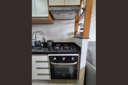 Apartamento para alugar com 32m², 2 quartos e sem vaga Apartamento para alugar com 32m², 2 quartos e sem vagaCozinha - Armários